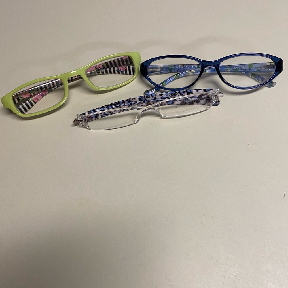 Colorful Adult Readers (1.25)